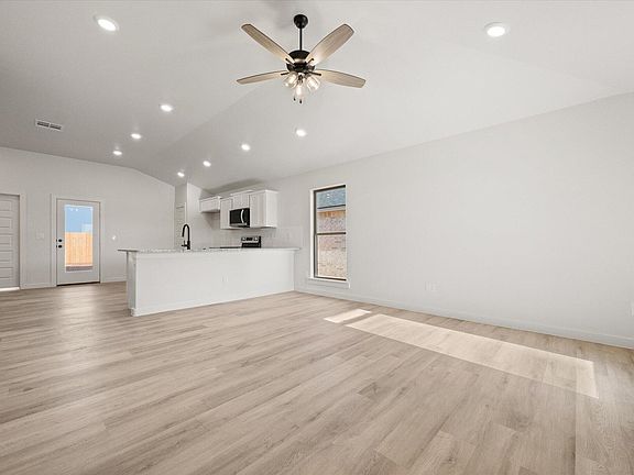 4th image of 6311 Venita Ave