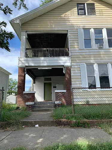 504 Adams Ave #&-506 Photo 1