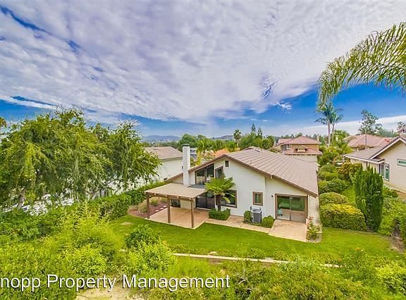 2nd image of 1202 Countrywood Ln