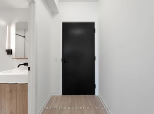 127 Broadway Ave N #3211, Toronto, ON M4P 1V4