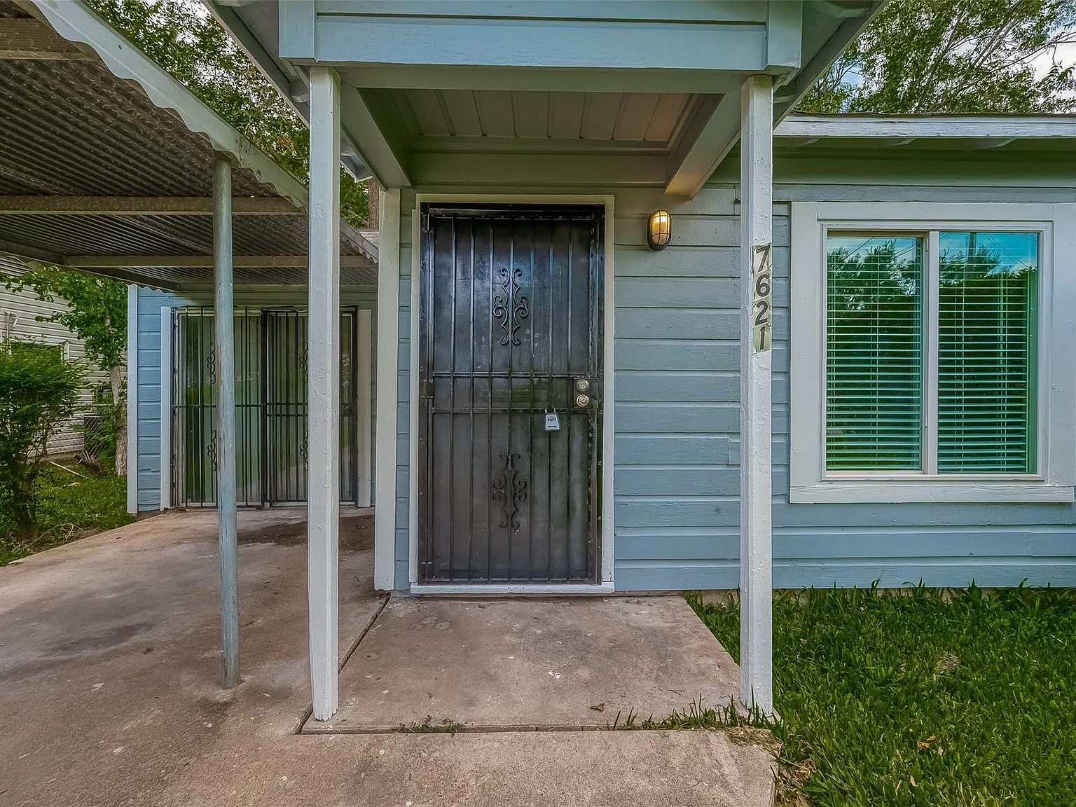 2 bed, 1.0 bath, 976 sqft, $1,250 — Photo 4