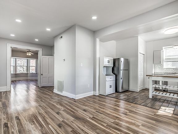 2nd image of 6434 W Park Ave #1A