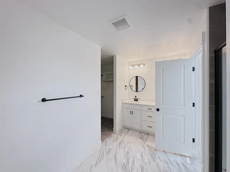 5478 N Orville St — Photo 43