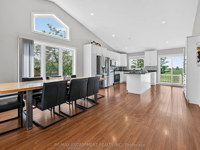86 Golden Acres Dr — Photo 12