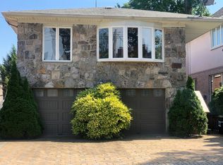 21130 34th Rd, Bayside, NY 11361