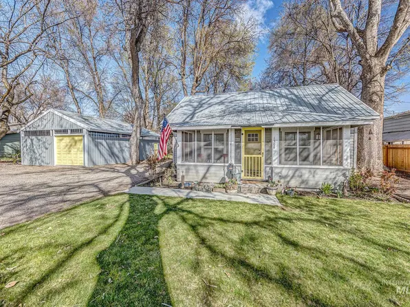 1308 W 3rd St, Weiser, ID 83672