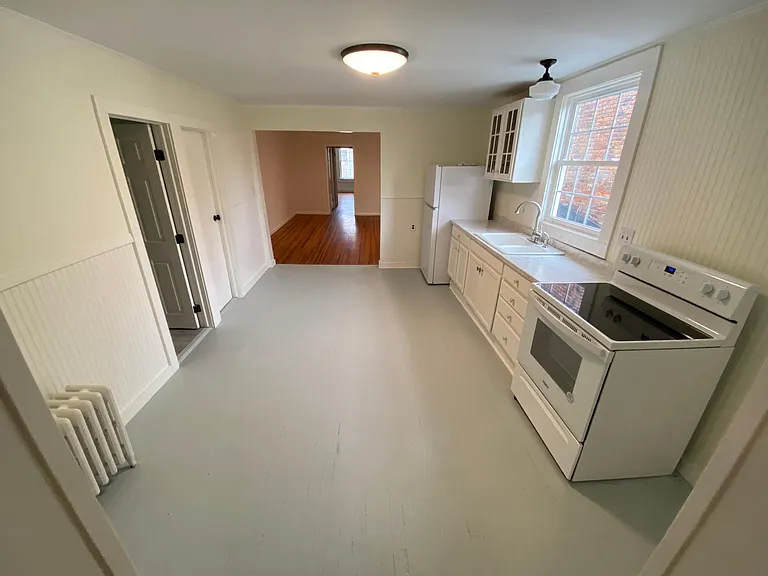 227 Warren St #2 — Photo 5