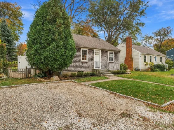 35 Fay Rd, Scituate, MA 02066
