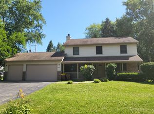 4603 Strong Rd, Crystal Lake, IL 60014