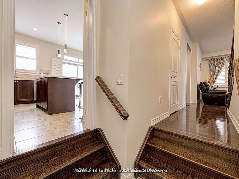 3 Bittersweet Rd — Photo 16