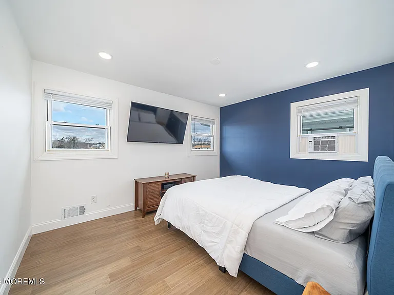 58 E Lagoona Dr — Photo 12