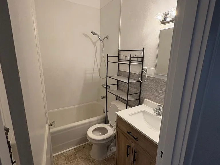 234 & 236 E Rutherford St — Photo 14
