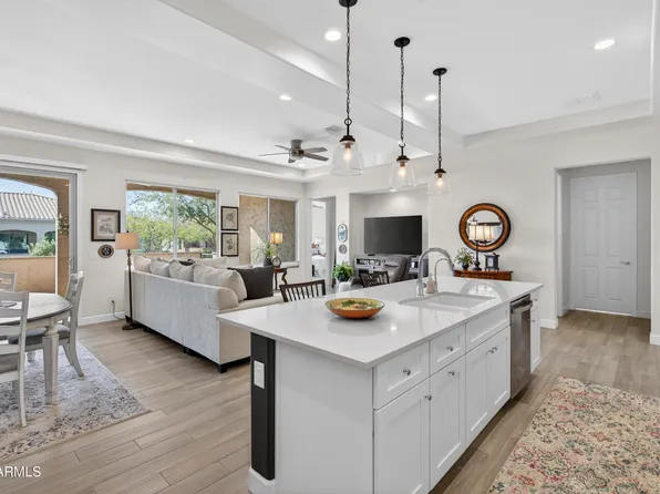 16925 W EARLL Drive W, Goodyear, AZ 85395