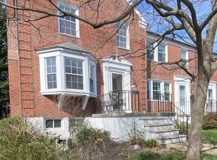 320 Lambeth Rd, Catonsville, MD 21228