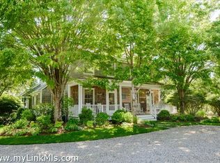 110 Surfside Rd, Nantucket, MA 02554