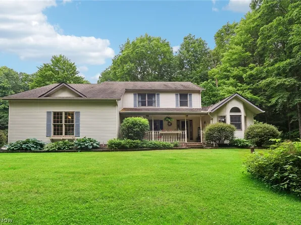 11880 Wellesley Ln, Chardon, OH 44024