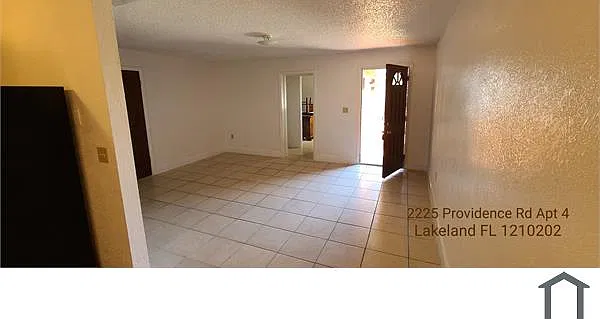 2225 Providence Rd #4 — Photo 8