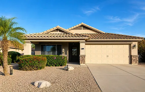 4631 E Torrey Pines Ln Photo 1