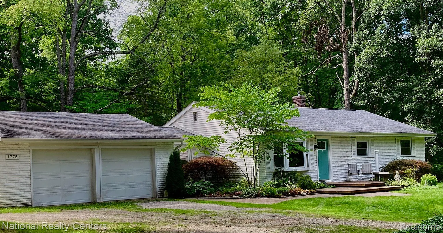 1775 Porter Rd photo 1