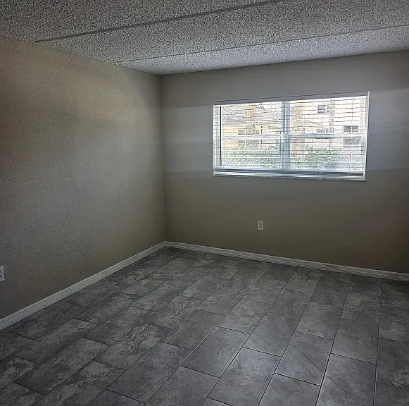 11700 Park Blvd #106 — Photo 10