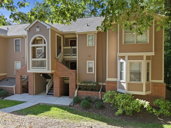 103 Marbury Ct, Cary, NC 27513