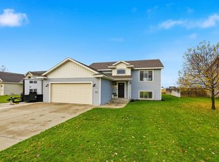 903 2nd Ave SW, Rice, MN 56367