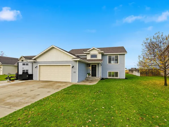 903 2nd Ave SW, Rice, MN 56367