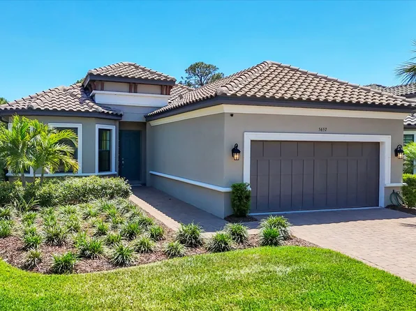 5657 Scarlotti St, Nokomis, FL 34275