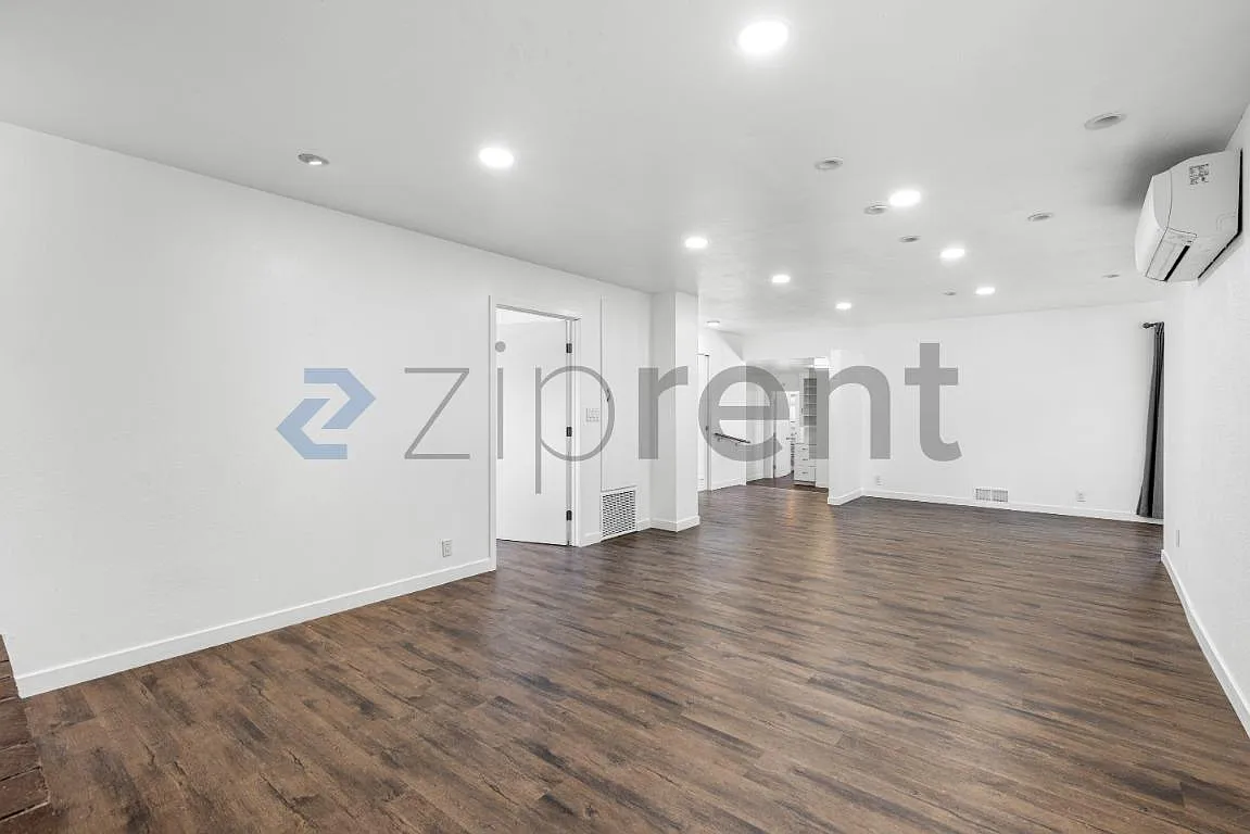 4 bed, 1600 sqft, $3,400 — Photo 4