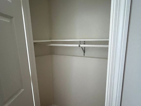 5th image of 725 Grand Ave