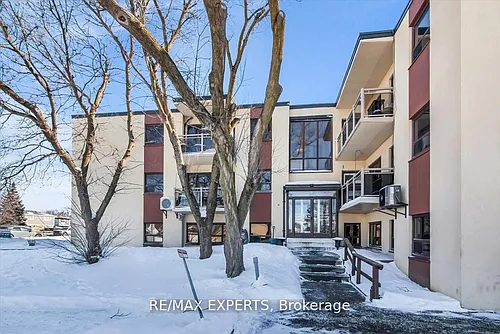 16 William St #103 Photo 1