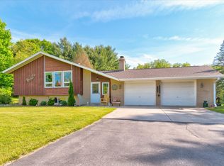 W4346 County Road H, Fredonia, WI 53021