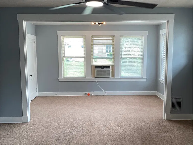 271 Center Ave #2 — Photo 3