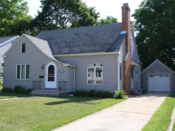 227 Mead AVENUE, Plymouth, WI 53073