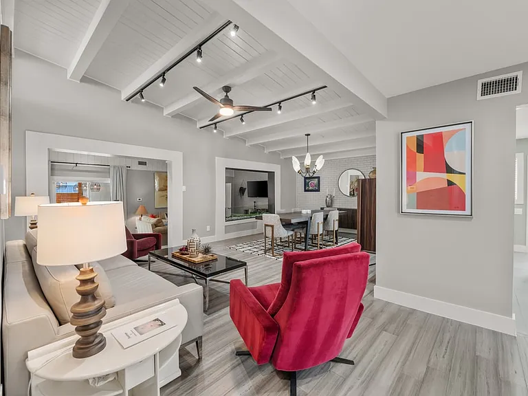 6506 Walnut Hill Ln — Photo 21