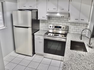 4407 Holly Tree Rd, Wilmington, NC 28412