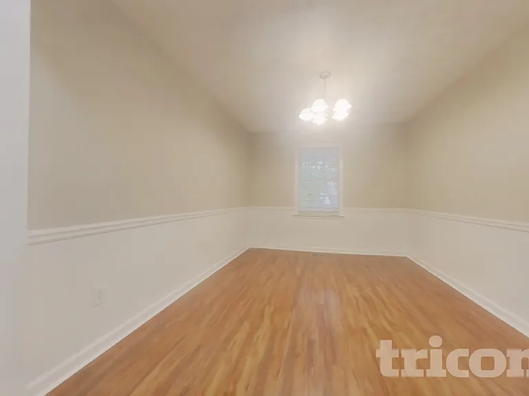 297 N Briar Rdg — Photo 6