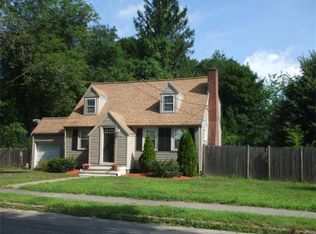 11 Avalon Rd, Stoneham, MA 02180
