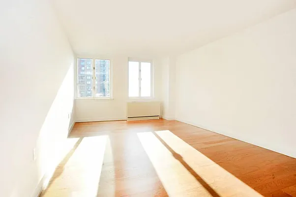 Rented by Town Residential | media 58