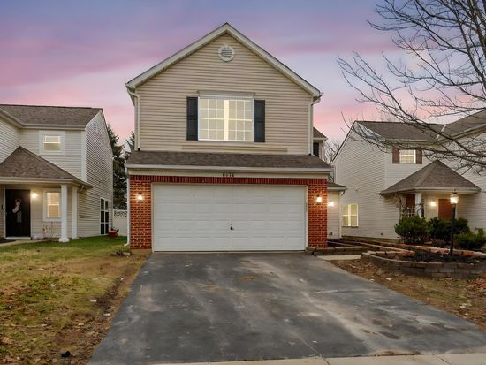 5136 Maple Valley Dr, Columbus, OH 43228