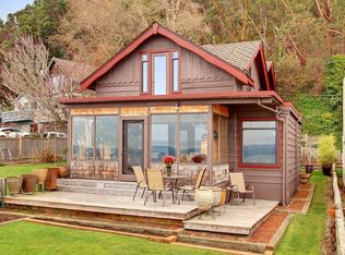 11435 Arroyo Beach Pl SW, Seattle, WA 98146