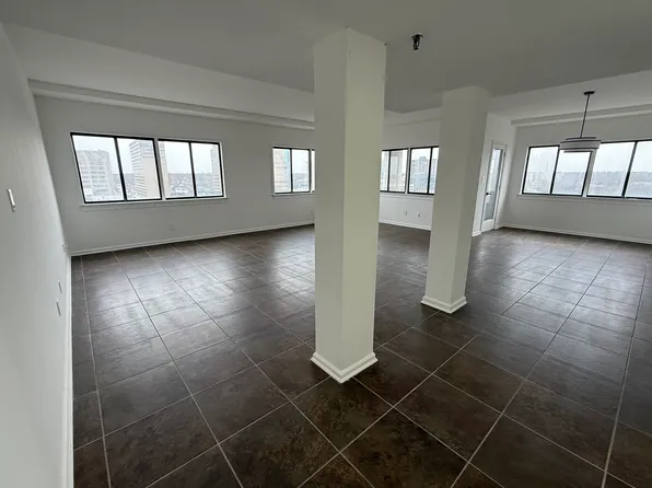 355 S Broadway, Lexington, KY