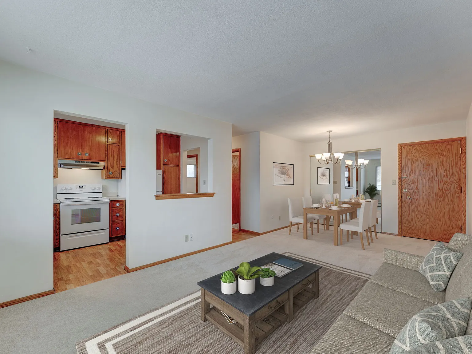 2 bed, 900 sqft, $1,275 — Photo 4