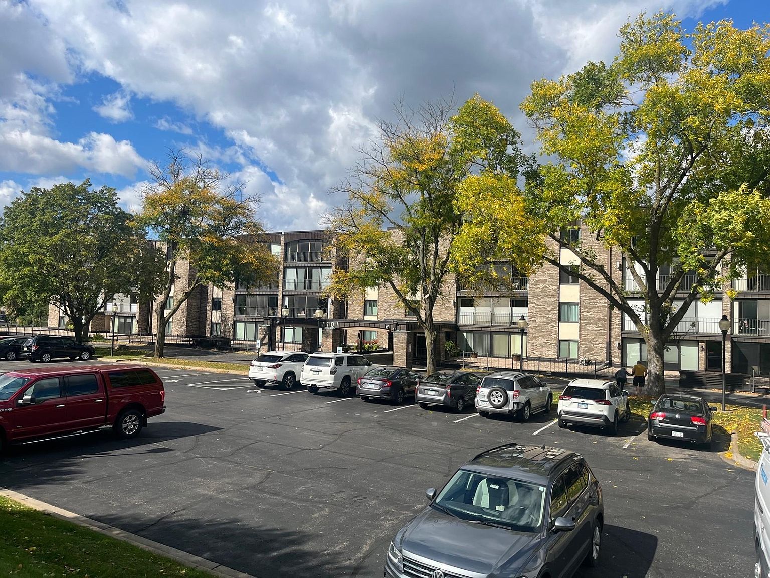 1101 Sibley Memorial Hwy APT 405, Mendota Heights, MN 55118 MLS