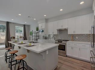 961 Prospect Ave, Santa Rosa, CA 95409