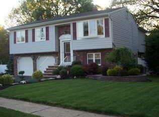 1580 Pershing Pl, South Plainfield, NJ 07080