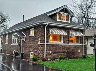 168 Gage Rd, Riverside, IL 60546