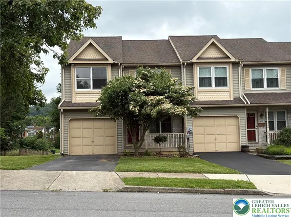 1831 Calypso Ave #4, Bethlehem, PA 18018