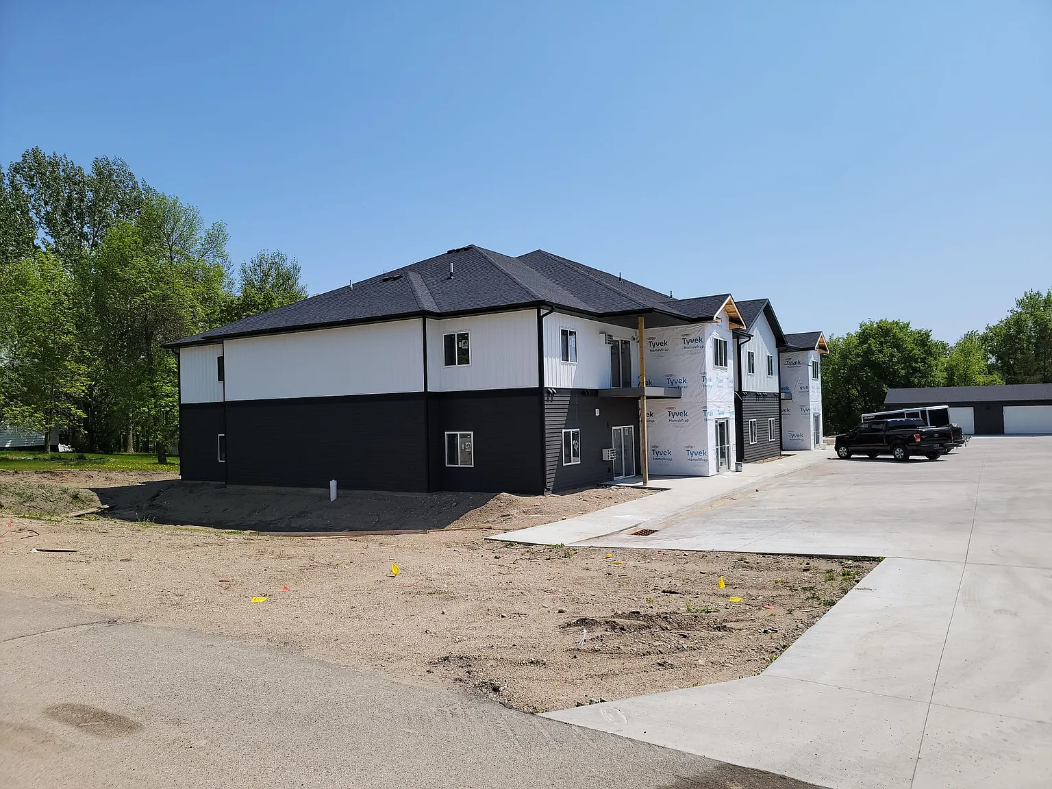 Mary Ann Apartments LLP — Photo 1
