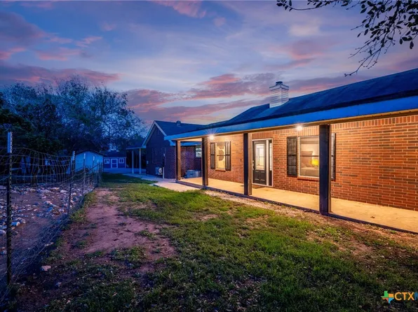 519 Eden Ranch Dr, Canyon Lake, TX 78133